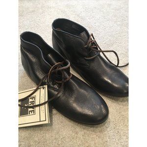 NEW Frye Women's 9M Jillian Chukka Ankle Boot Lace Up Black Leather 3474390